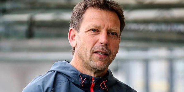 星空体育官方网站-官方：拜仁二队主帅塞茨赛季末离任；据悉旧将丹特将接手
