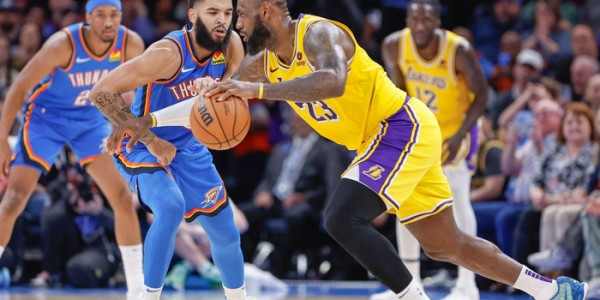 星空体育官方网站-NBA：为什么季后赛首轮还很精彩，第2轮突然变得一边倒，没有悬念