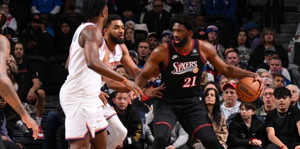 星空体育官方网站-NBA：为什么季后赛首轮还很精彩，第2轮突然变得一边倒，没有悬念